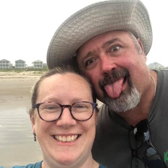 Meet your Posher, Cheryl - Picture 1 of 1